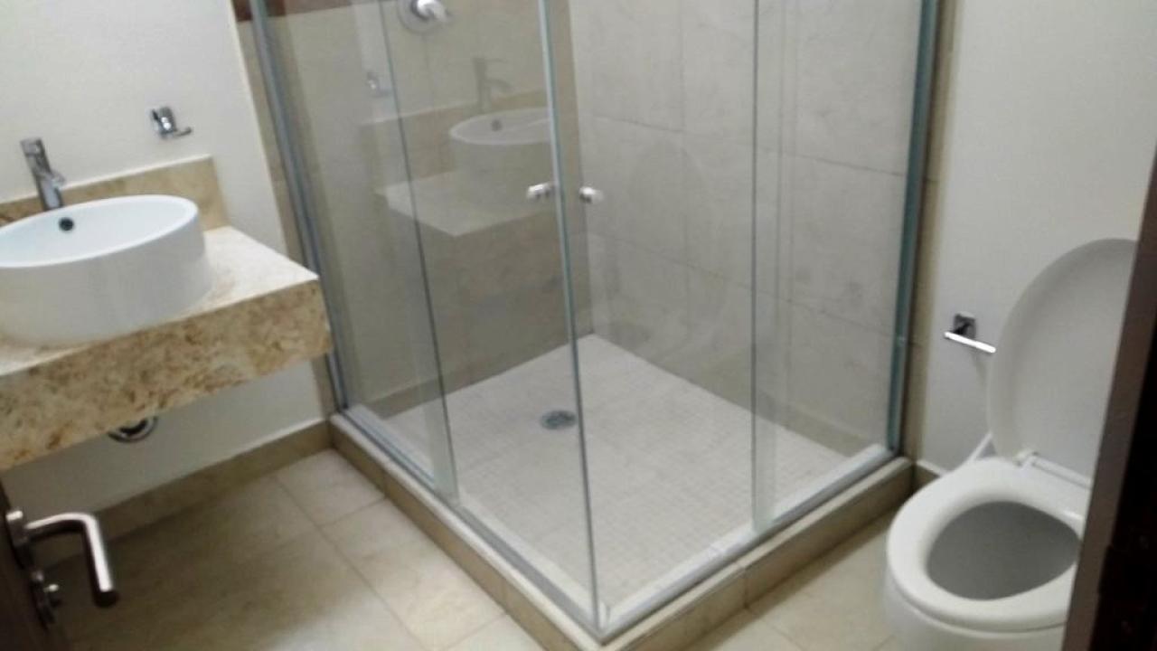 Baño de la recámara principal