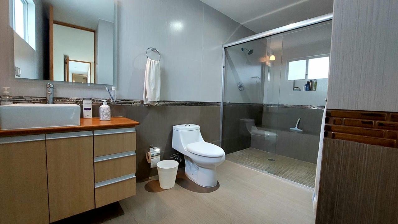 Baño recámara principal