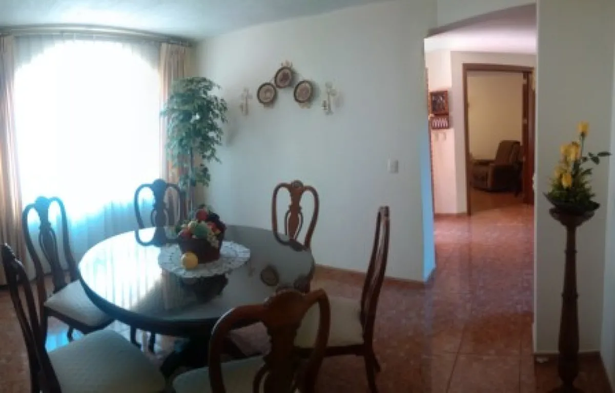 Casa en Venta - Arboledas, Querétaro