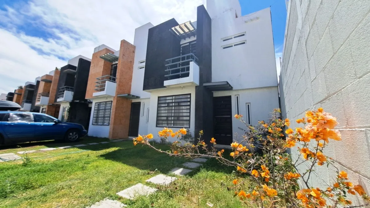 Casa en Venta - Mallorca IV, Querétaro