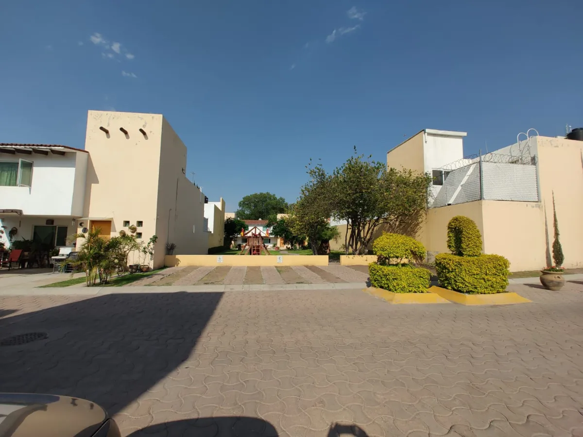 Casa en Renta - Quintas del Bosque, Querétaro