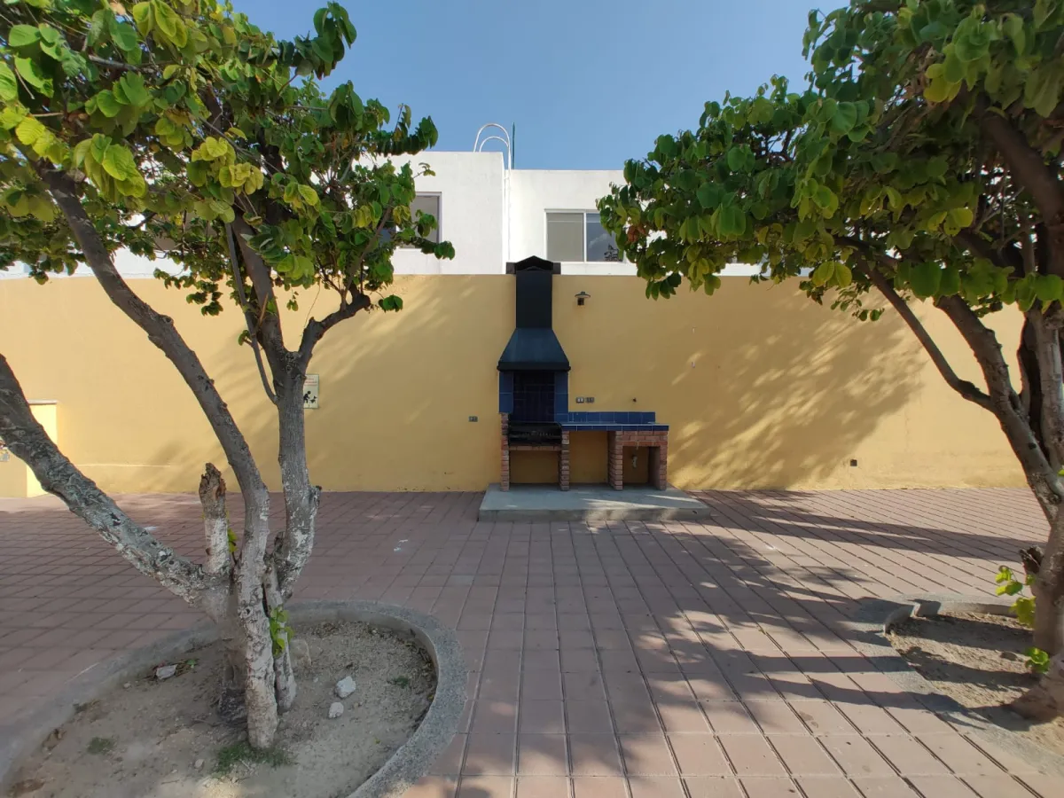 Casa en Renta - Quintas del Bosque, Querétaro