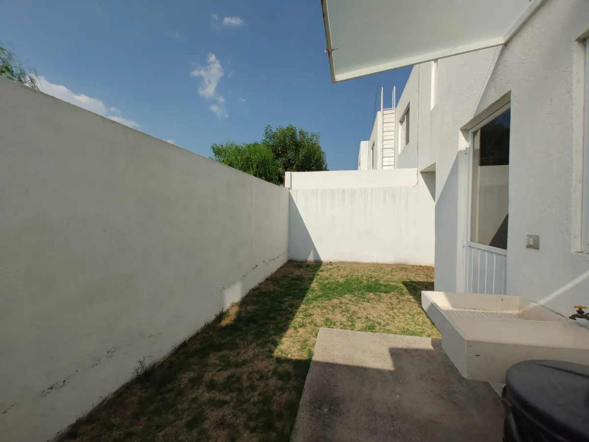 Casa en Renta - Quintas del Bosque, Querétaro