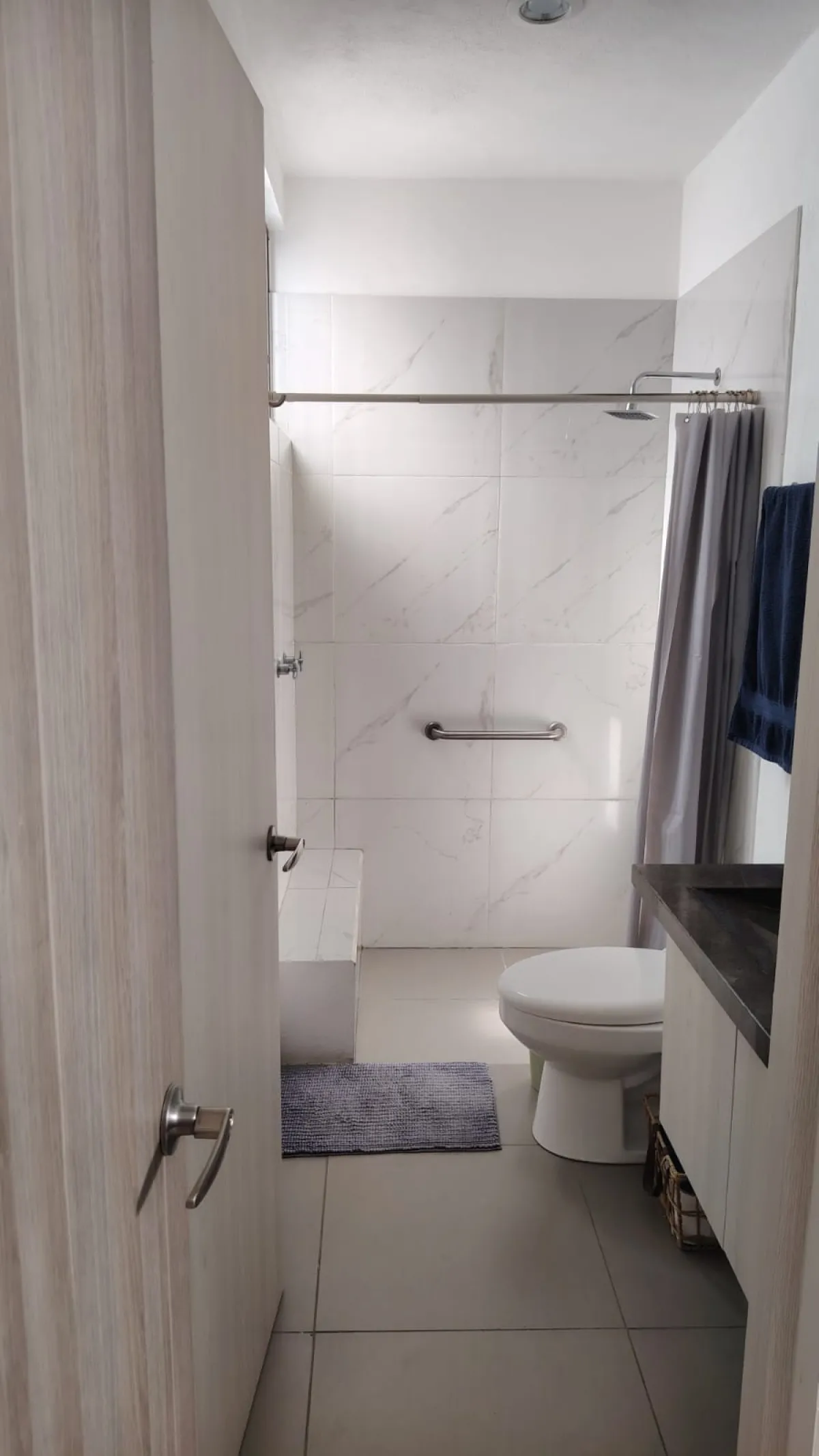 Baño de recámara principal Casa Venta El Condado Querétaro