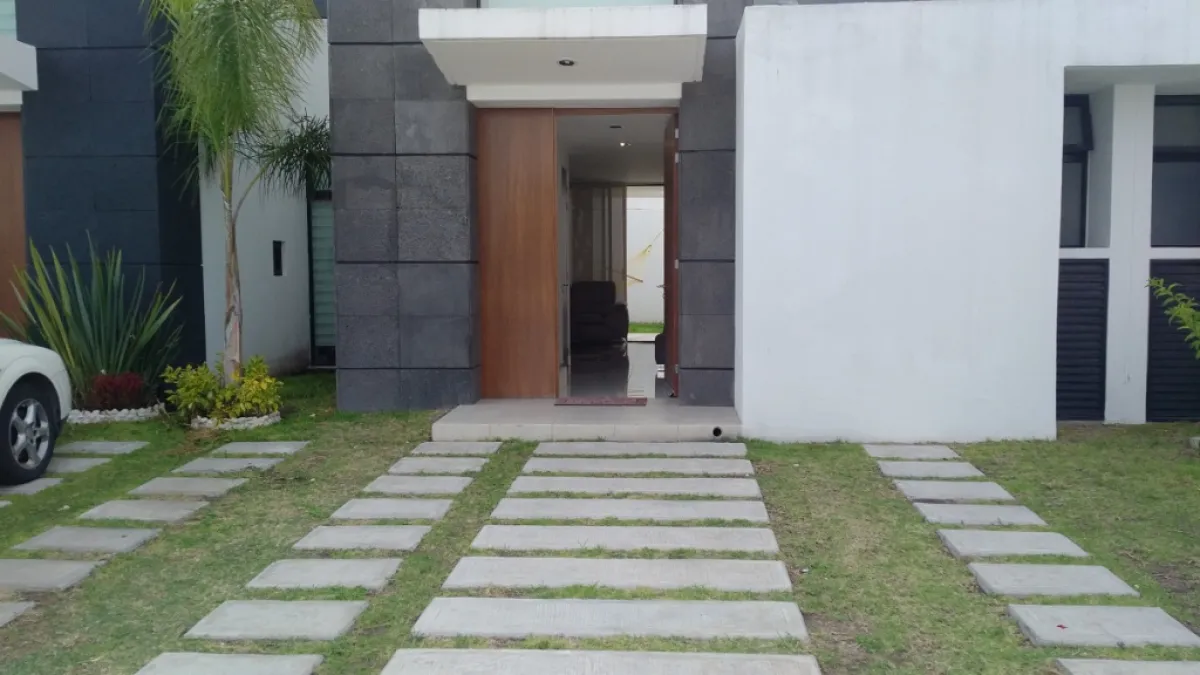 Estacionamiento Casa Renta Pontevedra Juriquilla Querétaro