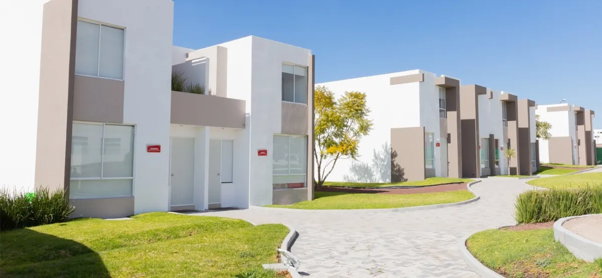 Fachada Casa Venta Puerta Navarra Querétaro