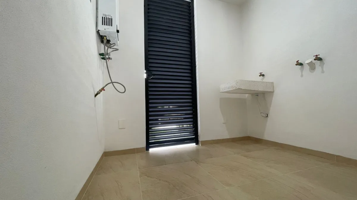 Cuarto de servicio de Casa en Zire, Querétaro