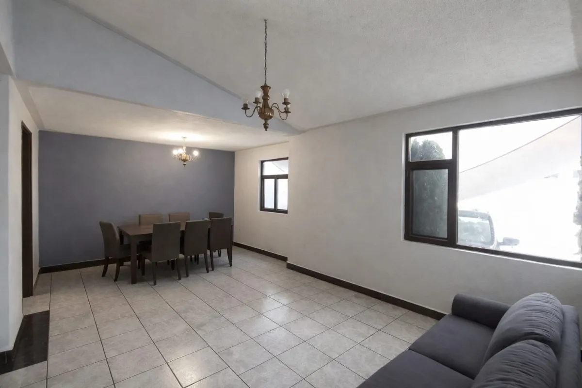 Sala de Casa en Residencial Tejeda, Corregidora, Queretaro