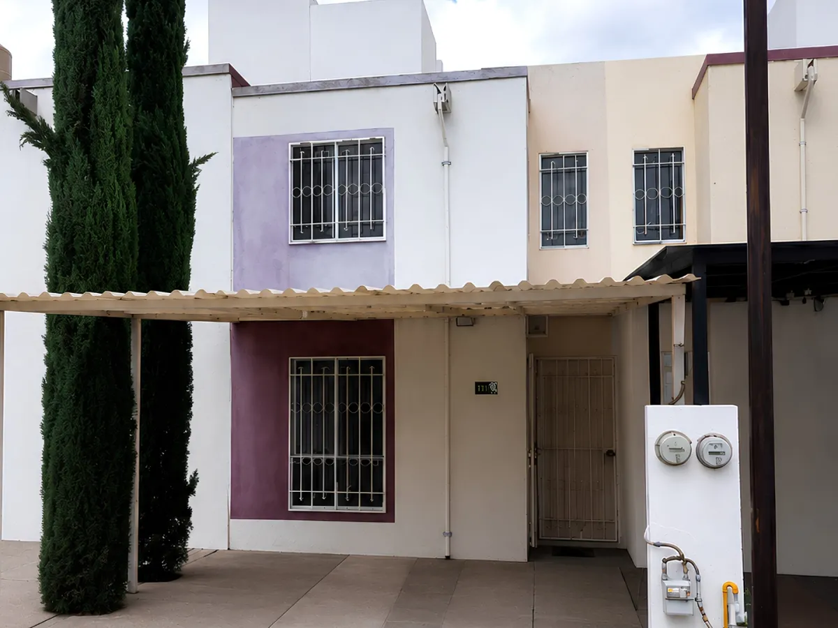 Fachada de Casa en Fracc. San Miguel, Querétaro